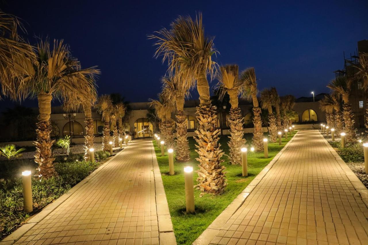 Dhafra Beach Hotel Джебел-Данна Экстерьер фото