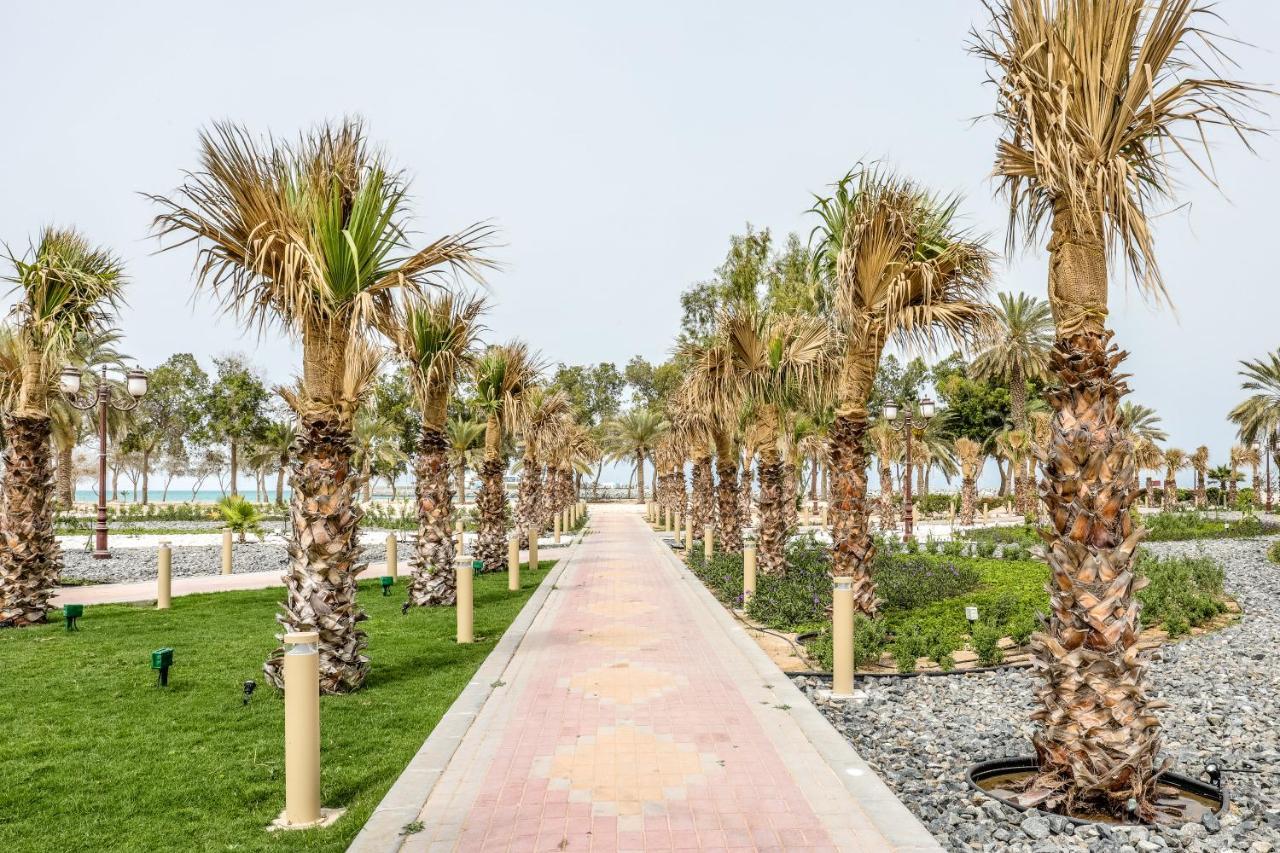 Dhafra Beach Hotel Джебел-Данна Экстерьер фото