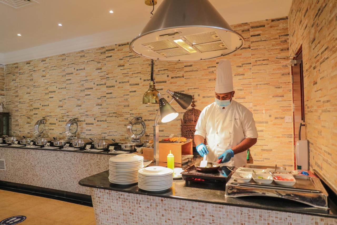 Dhafra Beach Hotel Джебел-Данна Экстерьер фото